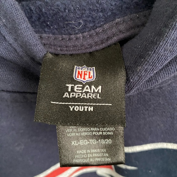 Youth Patriots Hooded Sweatshirt. Size XL. 18/20 - Picture 3 of 8